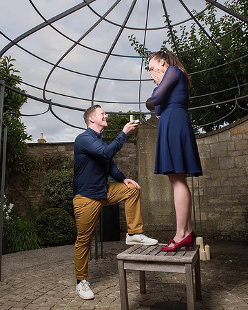 Engagement photography. The Royal Crescent. Bath