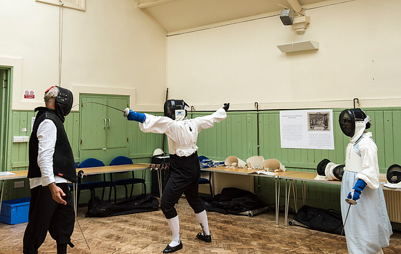 Fencing workshop.DSC_1554