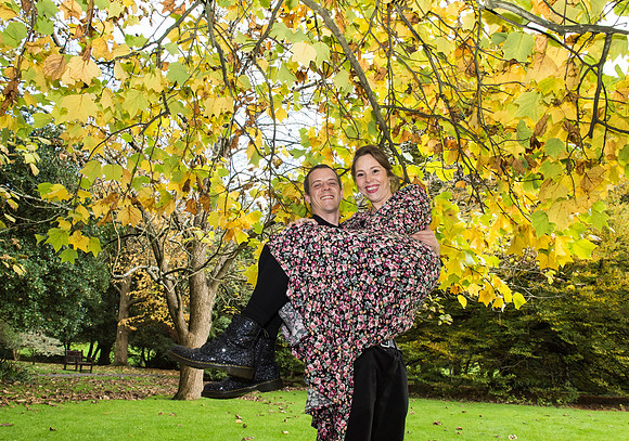 8.Engagement pictures. Botanical Gardens. Bath. Beata Cosgrove