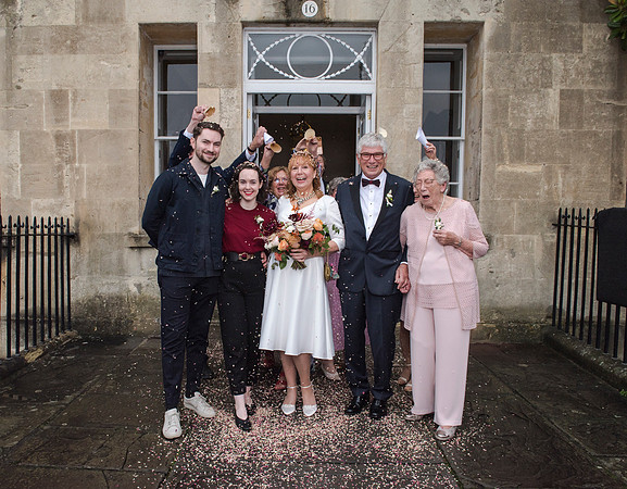22.Janet & Rob wedding at The Royal Crescent. Beata Cosgrove Photography.