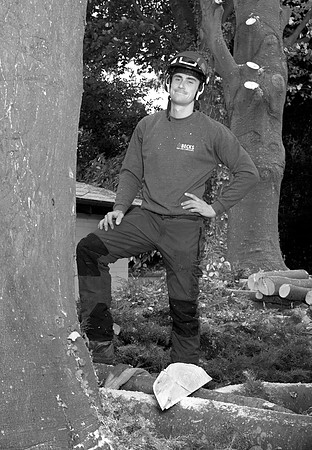 2023.11 Becks Tree & Landscape.  Beata_Cosgrove_Photography_b&w_4694