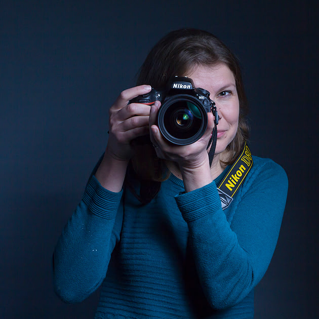 Beata Cosgrove and camera 180417_1130
