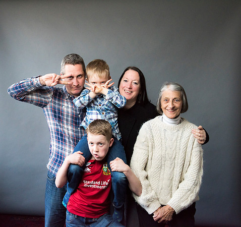 Family-child-session-Bath -photographer-Beata Cosgrove Photography-UK