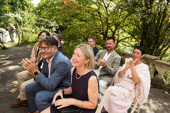 38. R & R wedding. Temple of Minerva. The Royal Crescent. Bath. Beata Cosgrove Photography