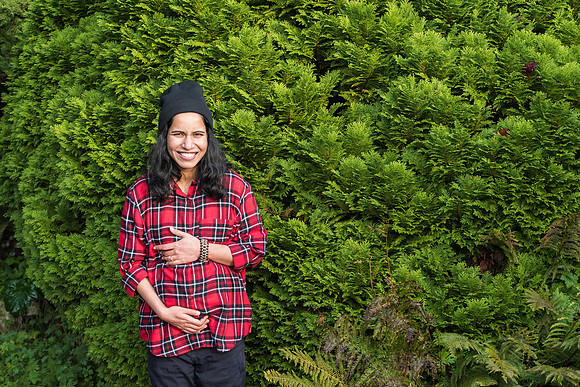 18. Maternity photography session. Botanical gardens. Bath