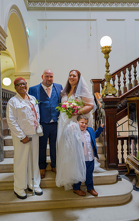 45.F&M wedding day. The Guildhall. Bath wedding photography. Beata Cosgrove Photography