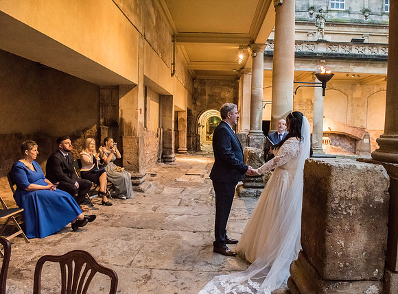 12.Susie & Jeremy wedding pictures. The Roman Baths. Beata Cosgrove Photography