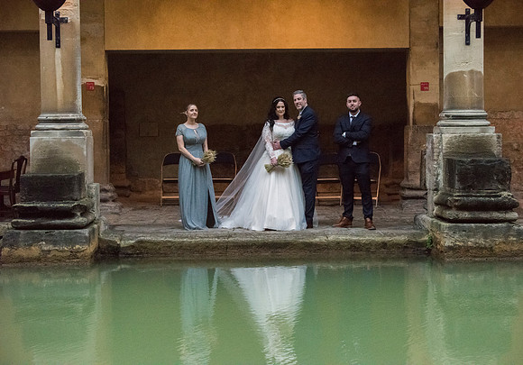 62.Susie & Jeremy wedding pictures. The Roman Baths. Beata Cosgrove Photography