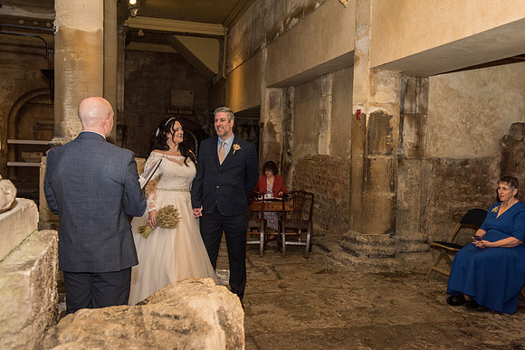 16.Susie & Jeremy wedding pictures. The Roman Baths. Beata Cosgrove Photography