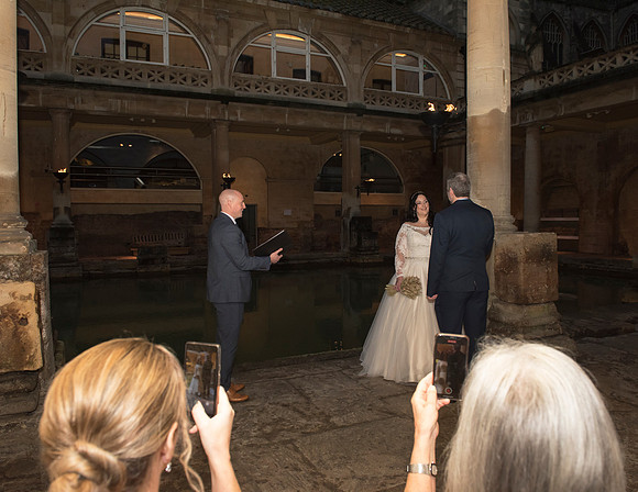 21.Susie & Jeremy wedding pictures. The Roman Baths. Beata Cosgrove Photography