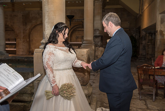 25..Susie & Jeremy wedding pictures. The Roman Baths. Beata Cosgrove Photography