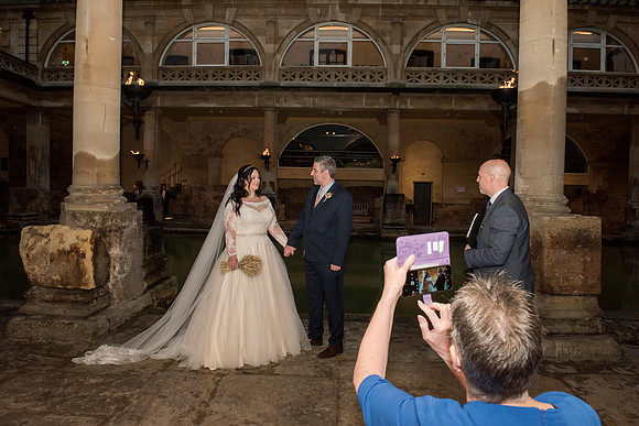 34Susie & Jeremy wedding pictures. The Roman Baths. Beata Cosgrove Photography