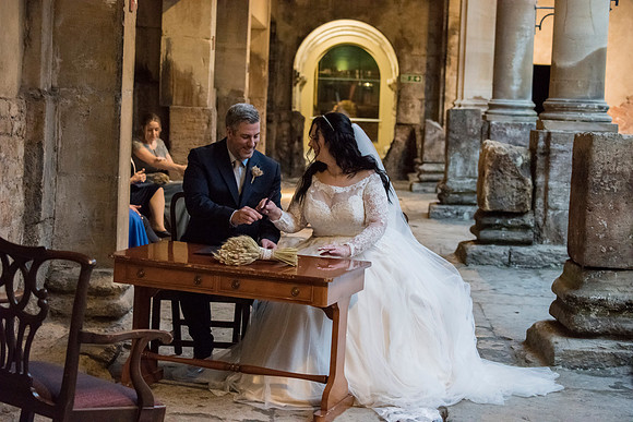 41.Susie & Jeremy wedding pictures. The Roman Baths. Beata Cosgrove Photography