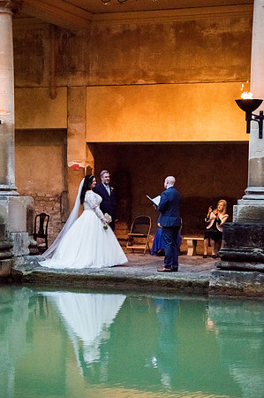 46.Susie & Jeremy wedding pictures. The Roman Baths. Beata Cosgrove Photography
