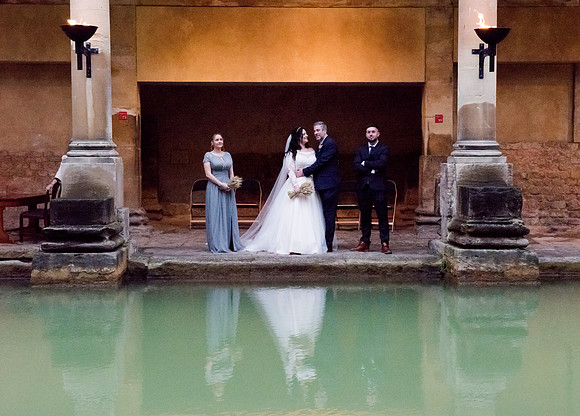 48.Susie & Jeremy wedding pictures. The Roman Baths. Beata Cosgrove Photography