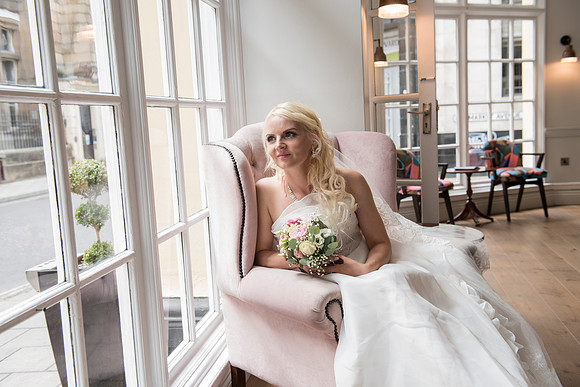 Bristol wedding photos. Beata Cosgrove Photography