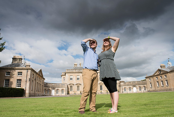 Bath Spa Engagement session. Bath wedding photographer.