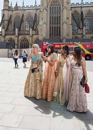 Wedding day. Guildhall.Bath wedding photographer