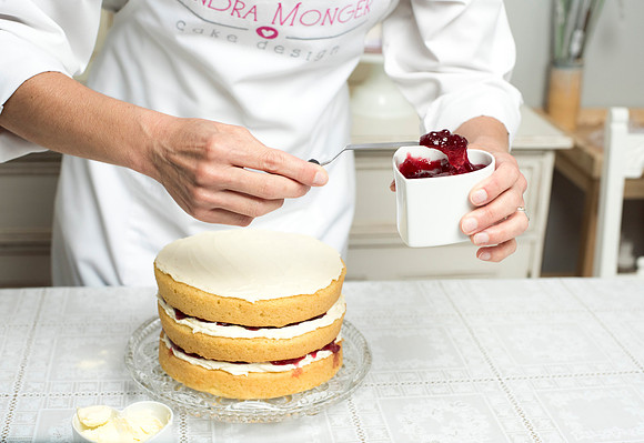 8.Sandra Monger. Cake design. Beata Cosgrove Photography