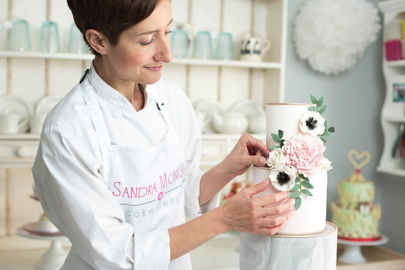 11.Sandra Monger. Cake design. Beata Cosgrove Photography