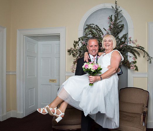 18.Wedding in Bath. Bailbrook House Hotel. Summer. Bath photographer. Beata Cosgrove Photography.