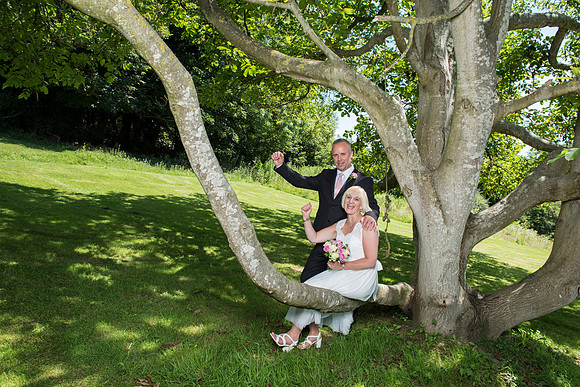 47.Wedding in Bath. Bailbrook House Hotel. Summer. Bath photographer. Beata Cosgrove Photography