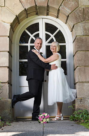 Wedding in Bath. Bailbrook House Hotel. Summer. Bath photographer. Beata Cosgrove Photography.