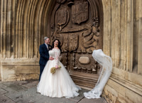 Fun wedding pictures.Bath Abbey. Beata Cosgrove