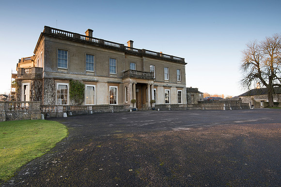 Hartham. Event and wedding venue. Beata Cosgrove Photography.
