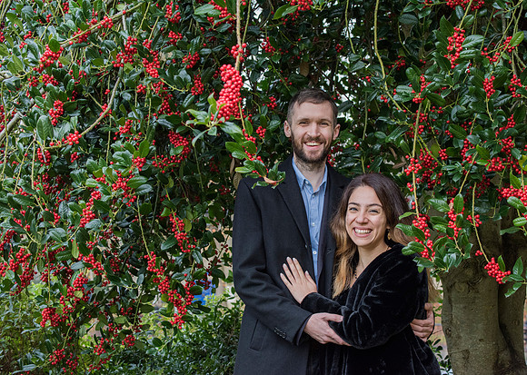 Engagement photos. Parade Gardens. Bath. Beata Cosgrove Photography