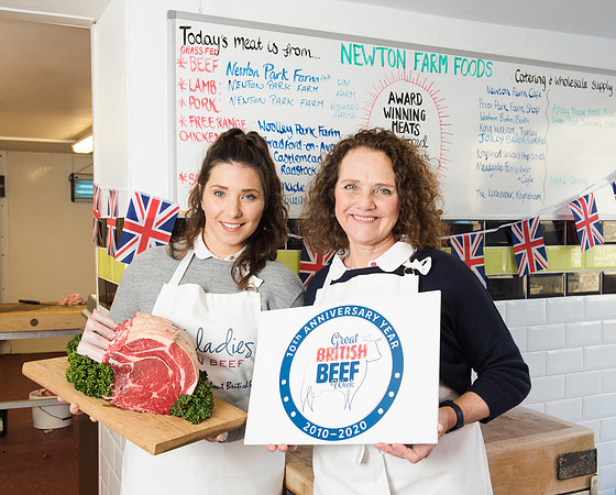 6.Ladies in Beef. Beata Cosgrove Photography