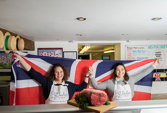 8.Ladies in Beef. Beata Cosgrove Photography