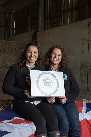 18.Ladies in Beef. Beata Cosgrove Photography