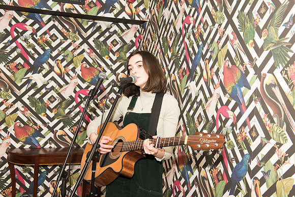 musician at the launch. Beata Cosgrove Photography