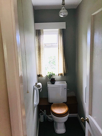 Brookfield House 1st floor WC