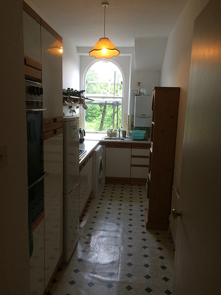 Flat 7 The Grange, Weston Park West, Bath. Kitchen_8915