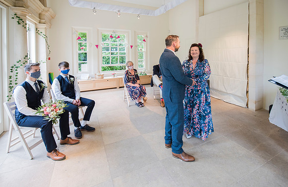 Summer wedding. Temple of Minerva & Botanical Gardens.Beata Cosgrove Photography