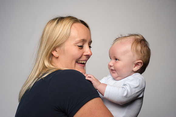 17.Baby & Mother photography