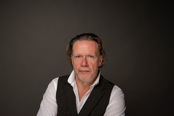 19.Studio portrait. Beata Cosgrove Photography