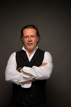 21.Studio portrait. Beata Cosgrove Photography