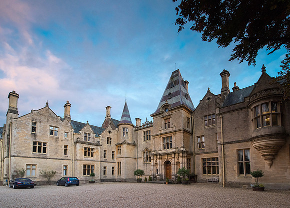 Orchardleigh House, wedding venue, Frome. Beata Cosgrove Photography