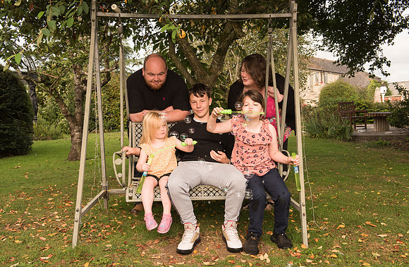 Family photo shoot. Bath photographer. Family photo session. Beata Cosgrove Photography