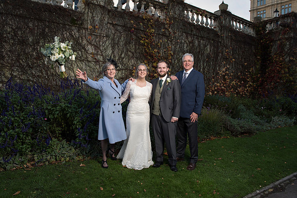 Parade Gardens. Small wedding in Bath. Beata Cosgrove Photography