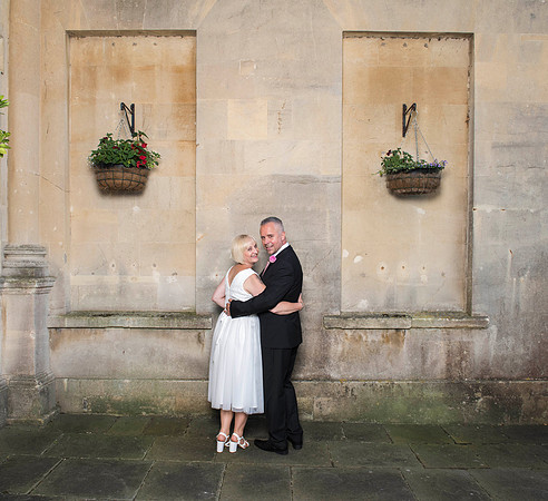 Wedding in Bath at Bailbrook House Hotel. Summer. Bath photographer. Beata Cosgrove Photography.