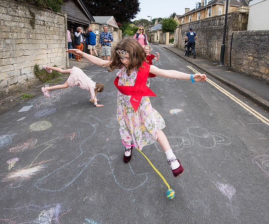Beechen Cliff Road 2022 street party. Beata Cosgrove Photography_9158