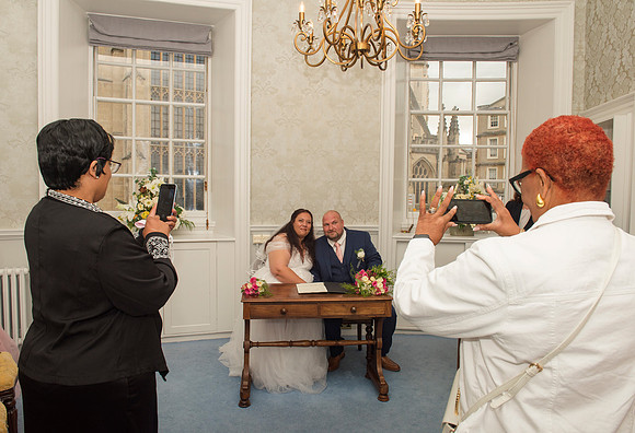 47.F&M wedding day. The Guildhall. Bath wedding photography. Beata Cosgrove Photography