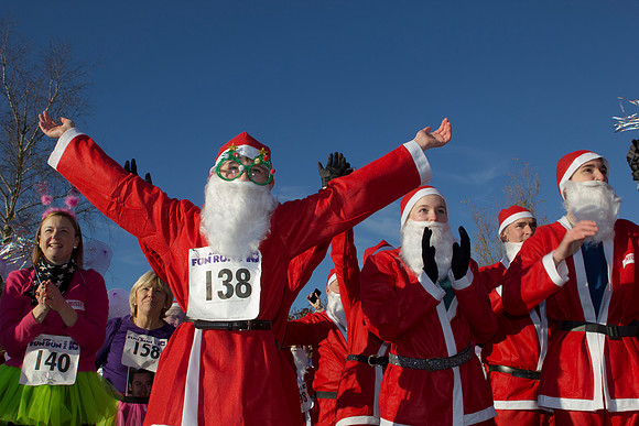 36.Dorothy House’s Charity Santa and Fairy run.Event.Bath. Beata Cosgrove Photography.4.12.2016