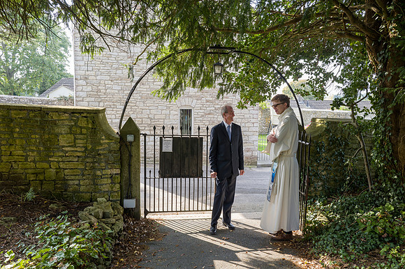 5.Natalie & Thomas wedding day. All Saint's Church. Farmborough. Beata Cosgrove Photography