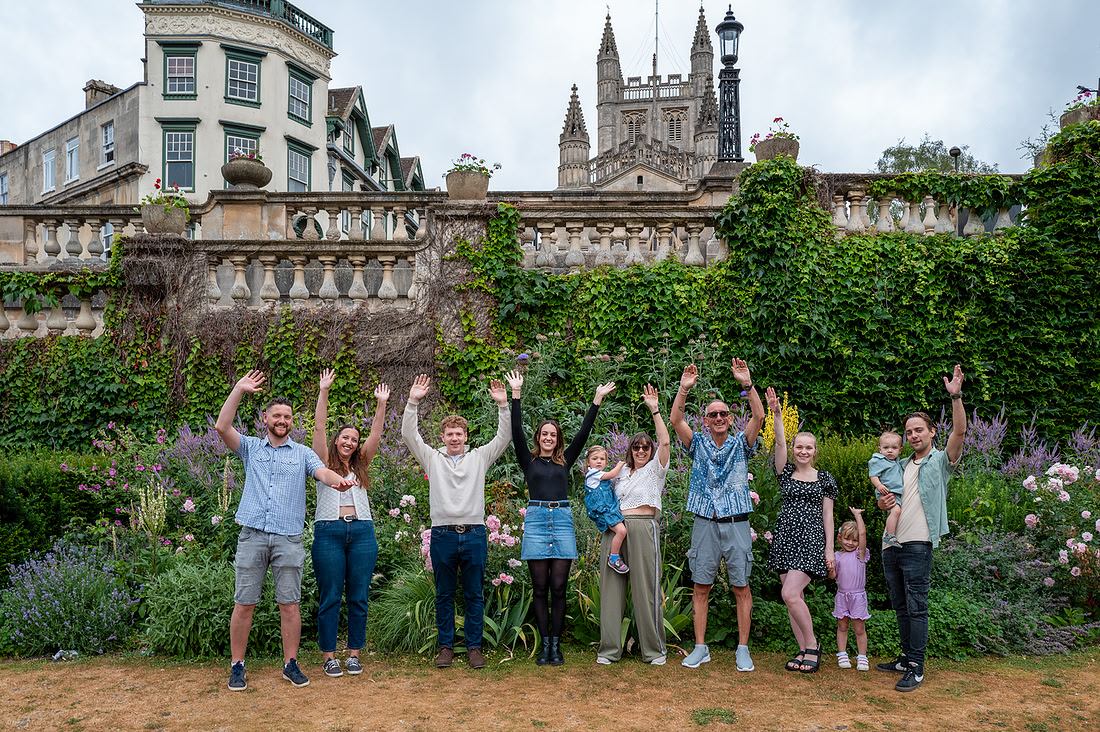 Family photo shoot in Bath captured at Parade Gardens by local photographer Beata Cosgrove