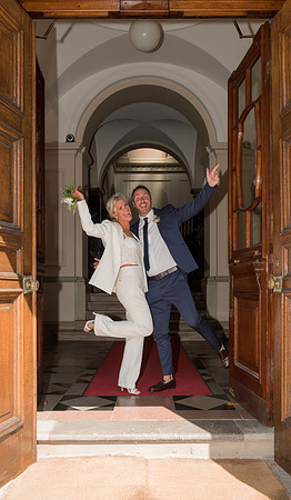 Bath based photographer. Guildhall wedding photos. Beata Cosgrove Photography